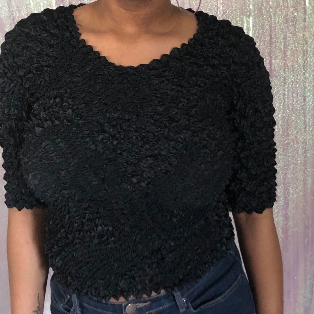 🚨🚨🚨90s scrunchy top